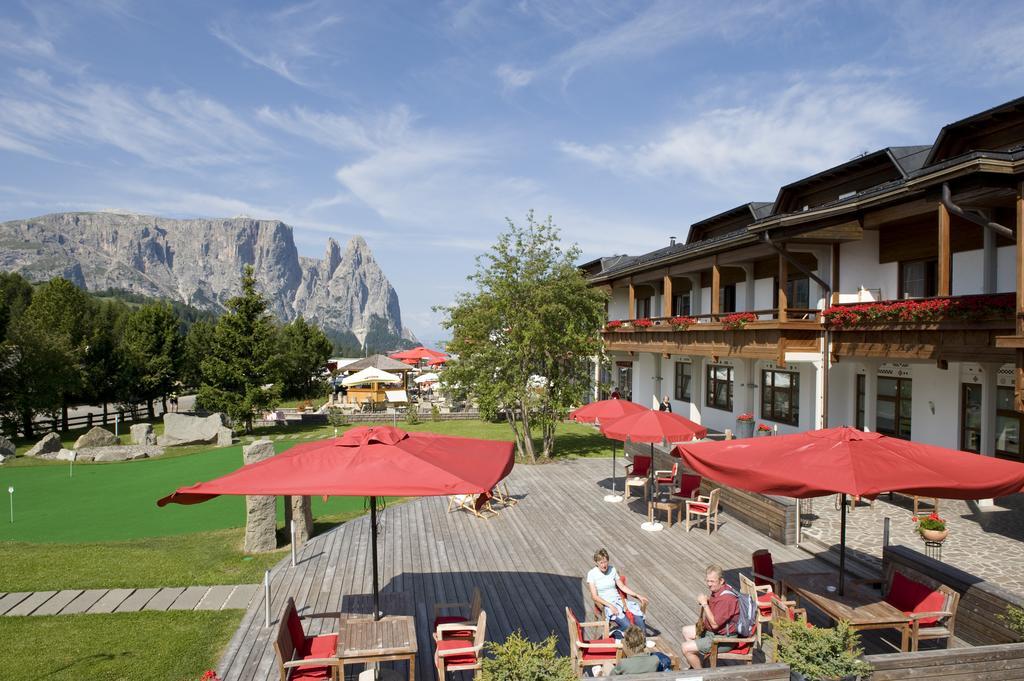 Seiser Alm Plaza Esterno foto