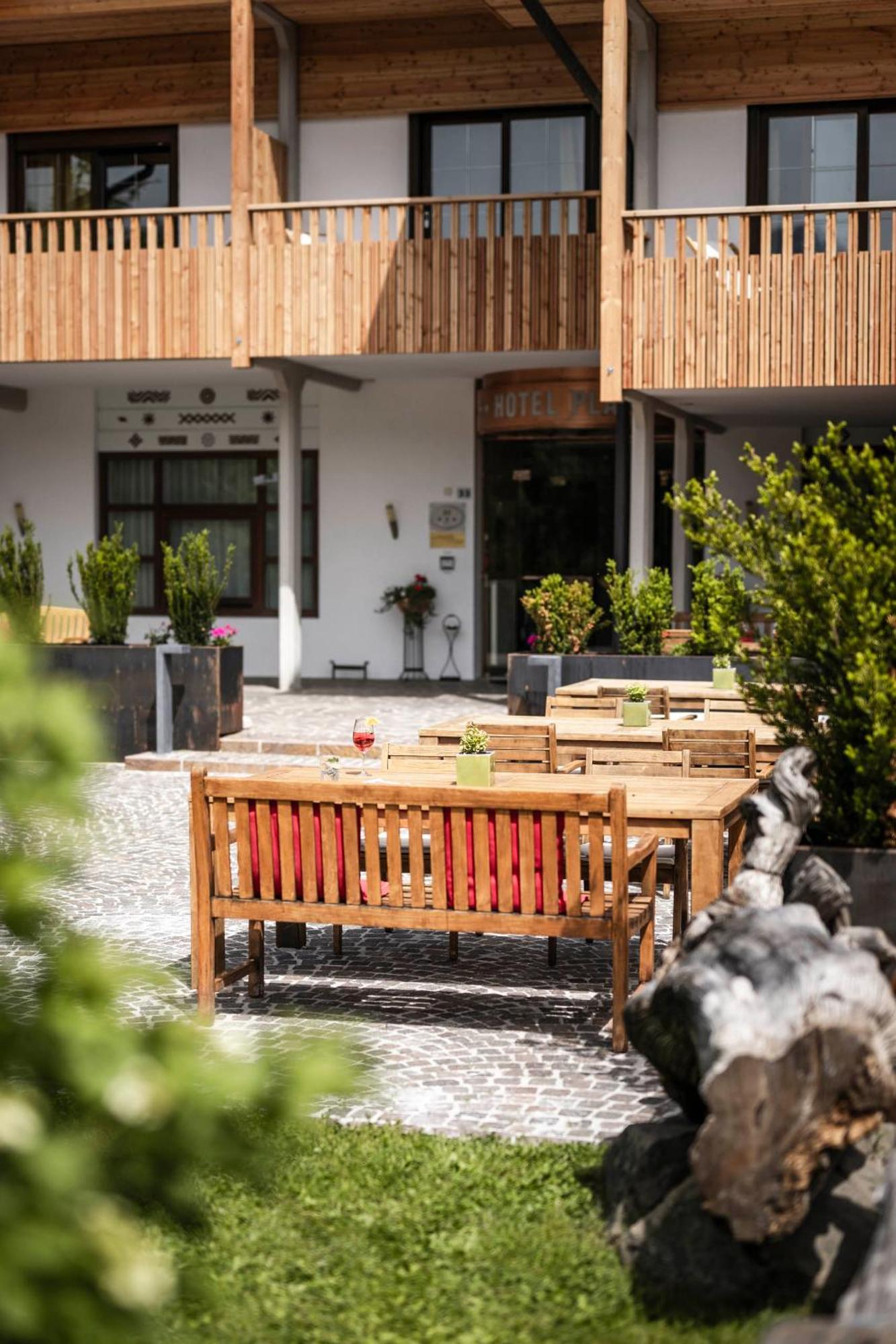 Seiser Alm Plaza Esterno foto